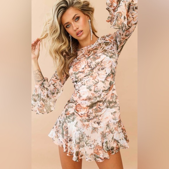 Sage + Paije Dresses & Skirts - Sage & Paige Lost In Seasons Floral Nude Multi Floral Mini Dress Size Small NWT